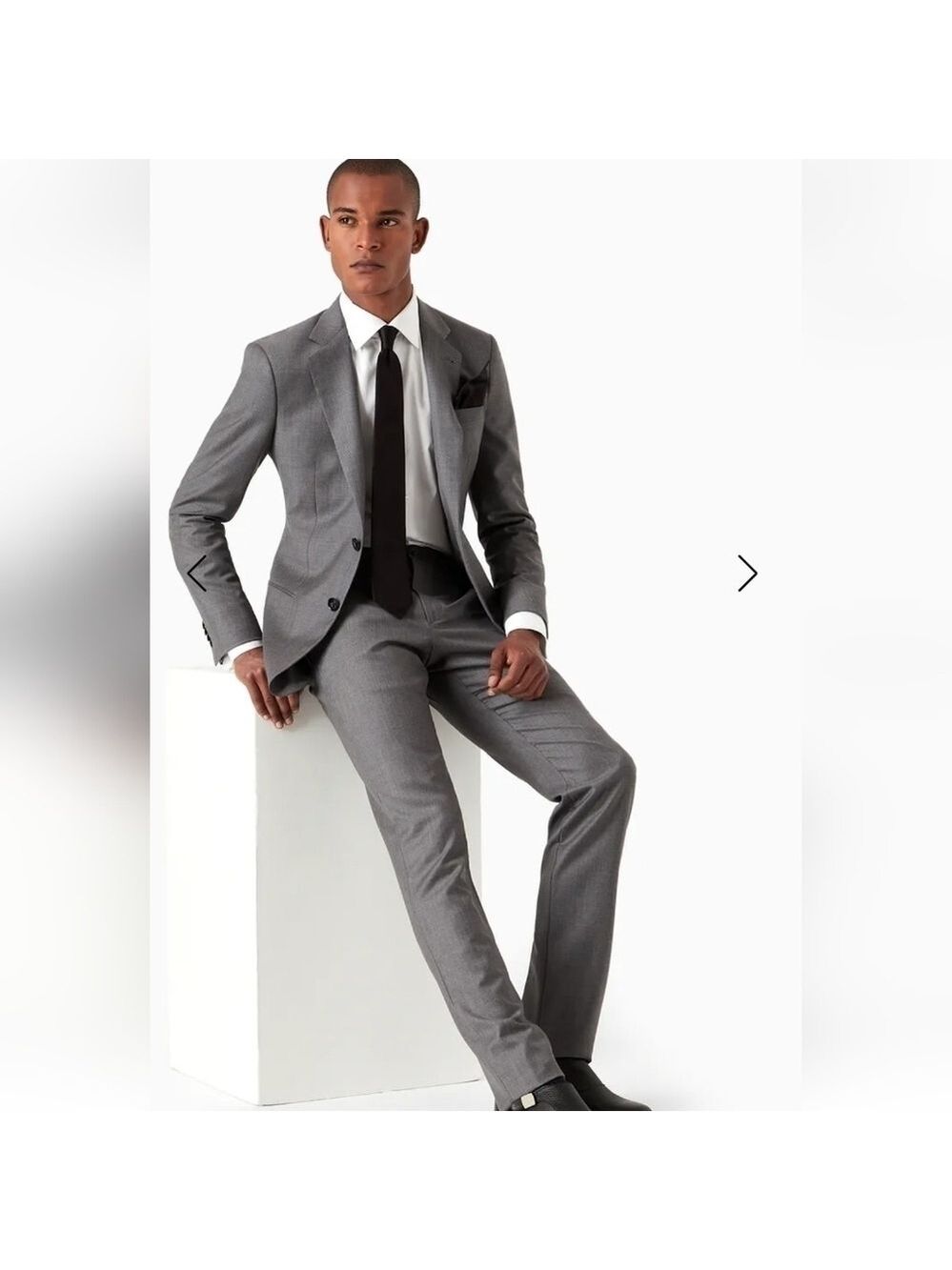 ARMANI COLEZZIONI MEN'S SOHO 100% WOOL GRAY SUIT LIKE NEW 44 L